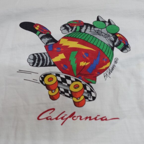 American Vintage Other - Vintage Kliban Shirt Medium White Cat on a Skateboard California Crazy Shirts